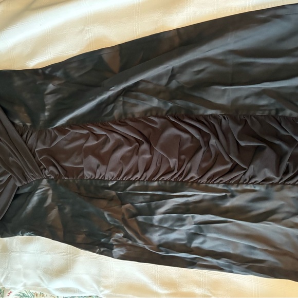 Calvin Klein Silky Satin dress size large - Picture 6 of 8